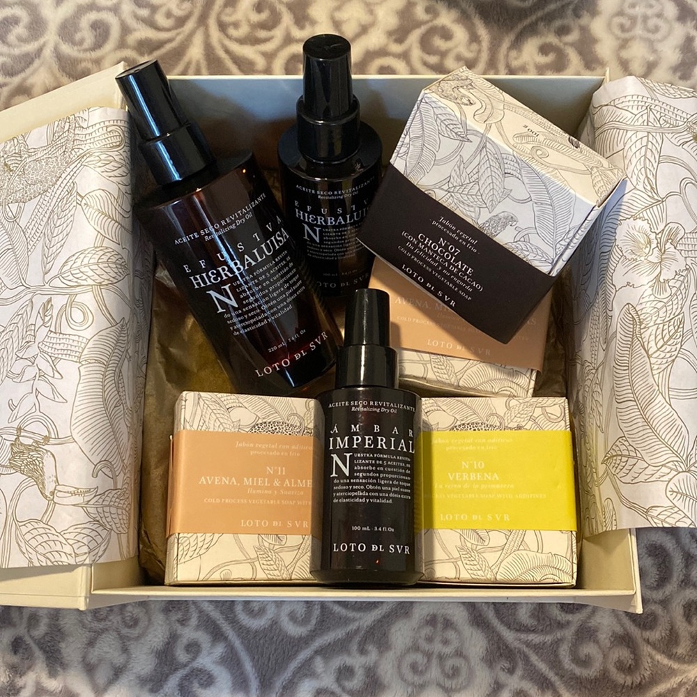 Oils & Soap set 🤍